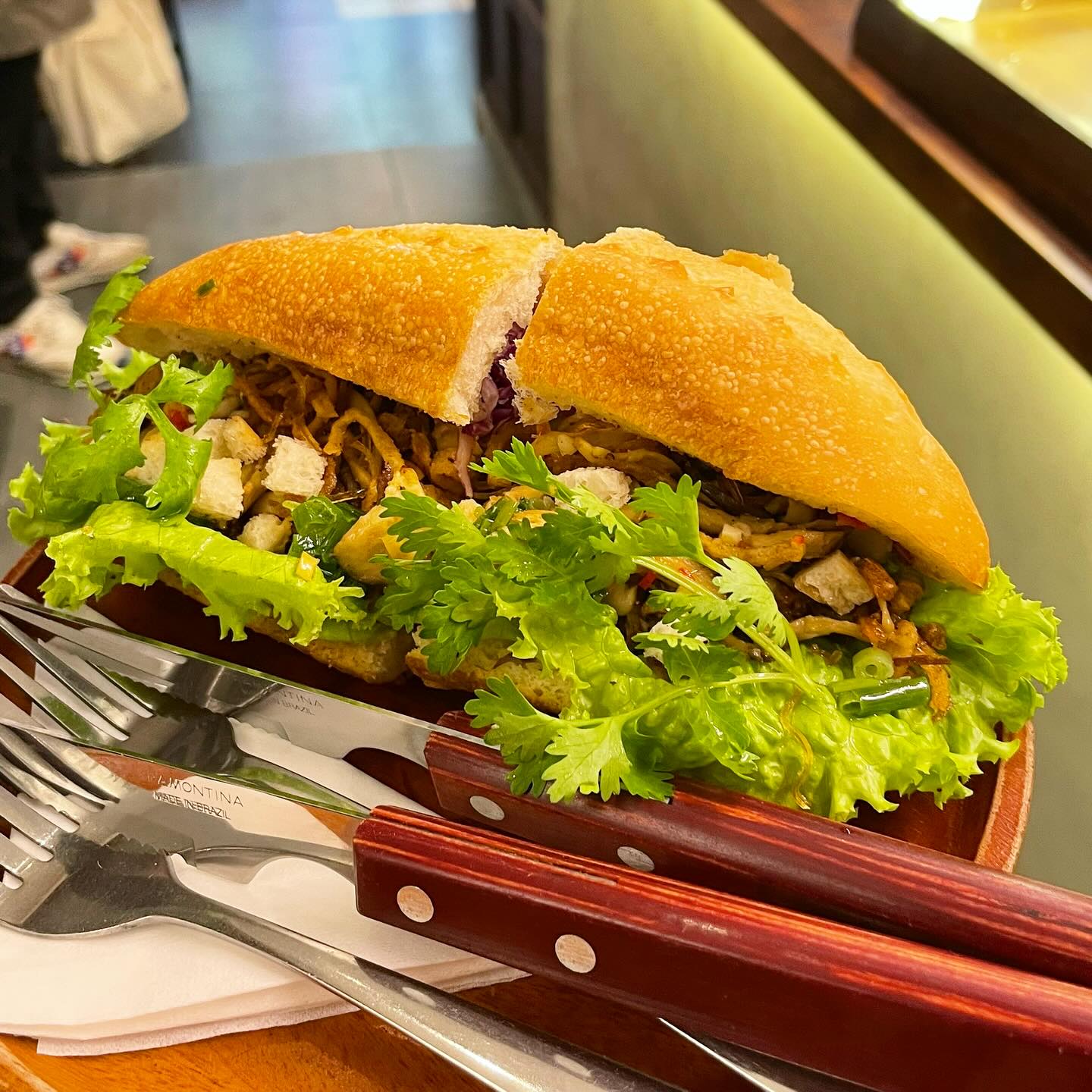 SOURDOUGH BÁNH MÌ BAKED MUSHROOM